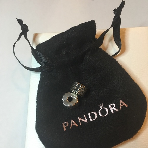 Pandora S charms - Picture 2 of 4